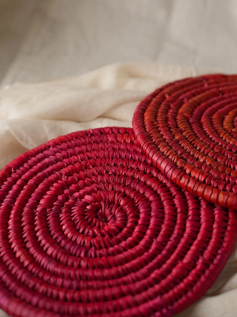 Bhadohi Basket Craft - Table Pot Holders, Round (Set of 2) - Red