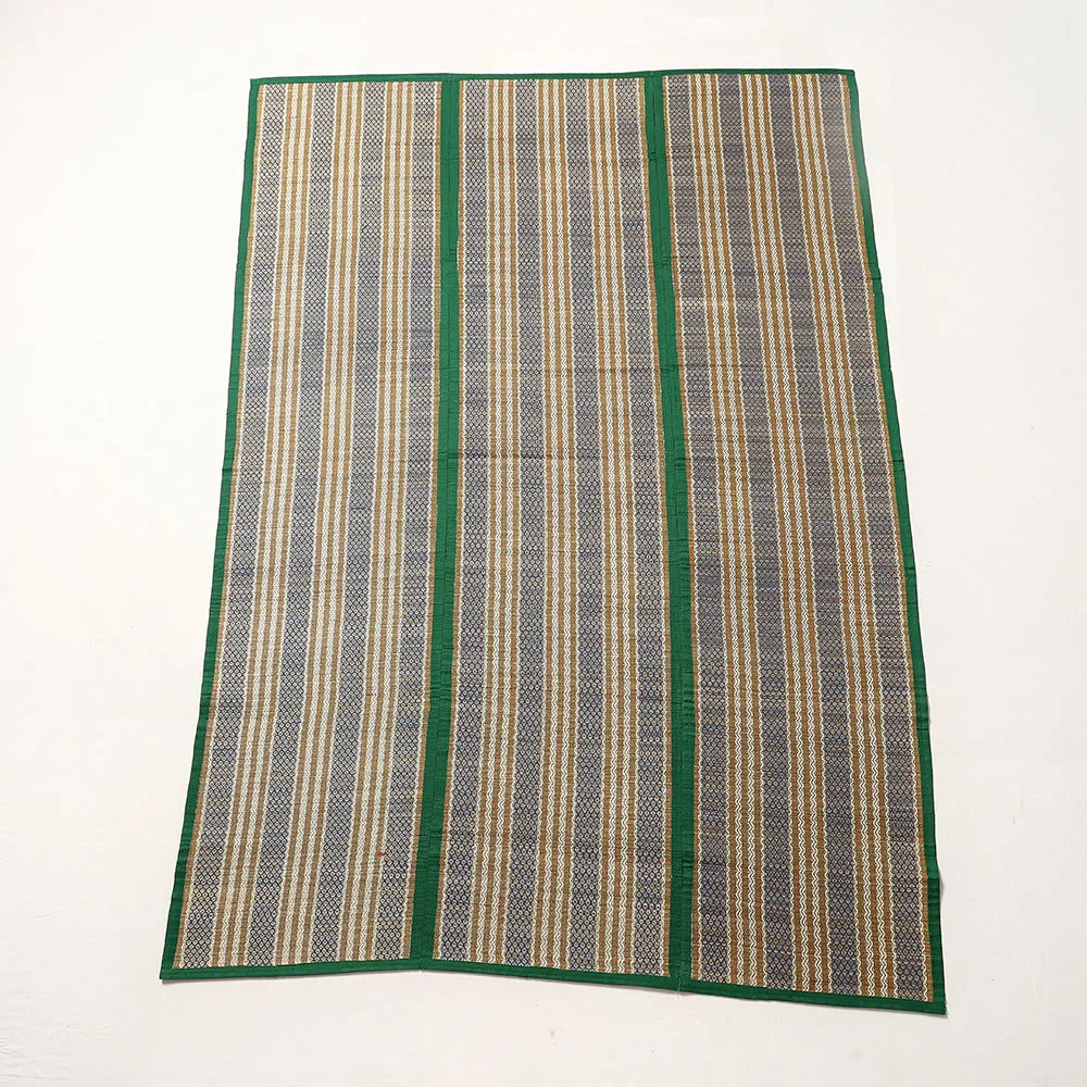 Madur Grass 3 Fold Floor Mat of Midnapore (78 x 53 in)